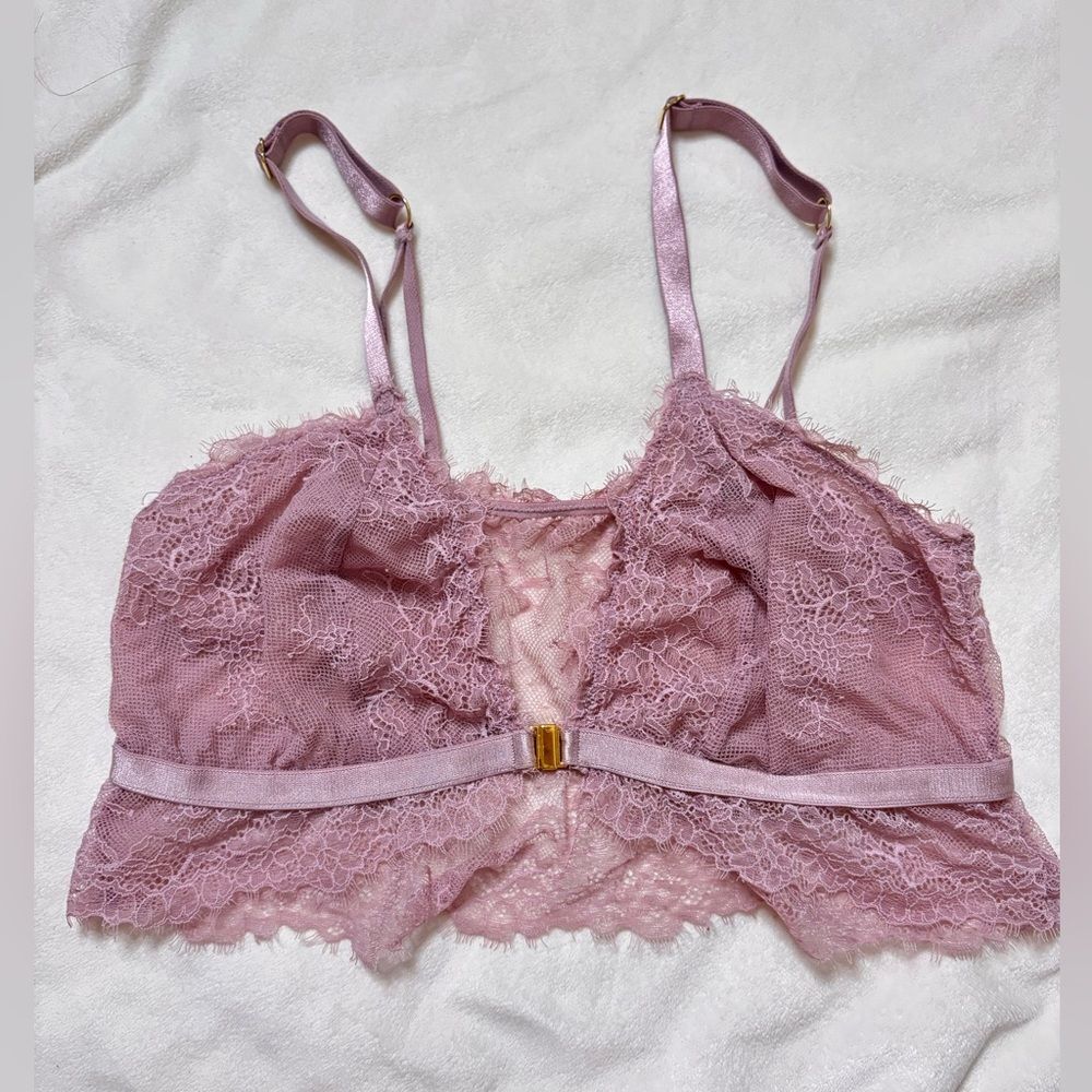 Auden Lace Bralette in Soft Pink